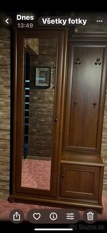 Predávam predsieňovú skriňu