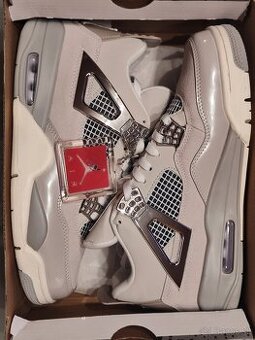 Jordan 4 Retro "Frozen Moments" - 1
