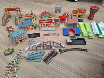 Domčeky k modelovej železnici - 1