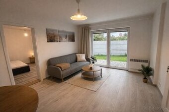 2,5 IZBOVÝ BYT - PREZÁHRADKA • POVALA • TERASA • PARKOVANIE