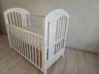 Predám detskú postieľku Scarlett Jarda z bukového masívu