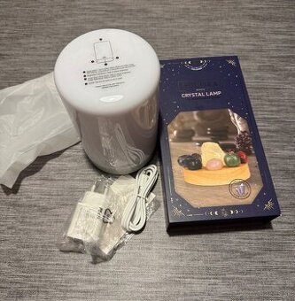 WiFi led lamps a krystalova lampa na chakrovu meditaciu