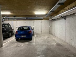 Vonkajšie alebo Vnútorné garážové státie Soho II.