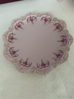 Ružový porcelán