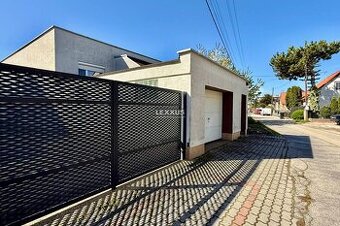 |7i izbový RD so záhradou Most pri Bratislave, pozemok 1133