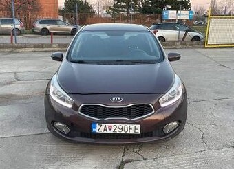 Kia Ceed 1.6 GDI EX/Gold A/T