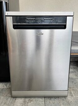Umývačka riadu Whirlpool