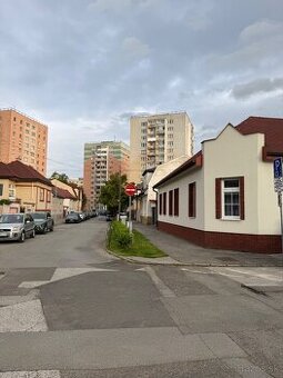 Veľký 1 izb. byt 50 m2, Staré mesto, Kuzmányho sídlisko