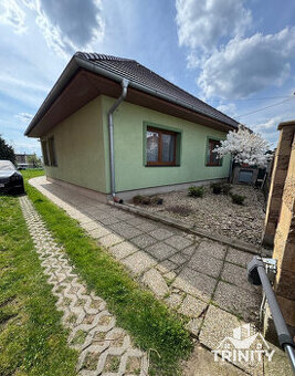Na predaj 4-izbový rodinný dom v obci Dvory nad Žitavou