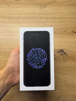 Apple iPhone 6 - Space Gray