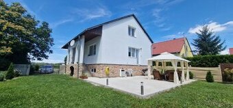 Predaj - 5 izb. rodinný dom Dunakiliti - Maďarsko