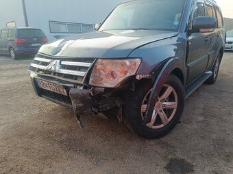 Mitsubishi Pajero v80 - 1