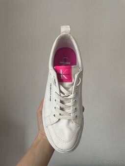 Tenisky zn. Calvin klein jeans veľ. 38
