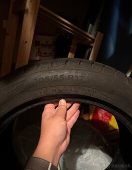 Predam zimne pneumatiky Barum 205/55R17 95V Polaris 5 XL FR