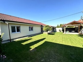 4 izbový rodinný dom 153 m2 + zasklená terasa 24 m2, garáž