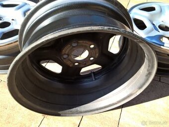 Originál plech.disky 6,5Jx16 rozteč5x114,3 ET50 DACIA DUSTER