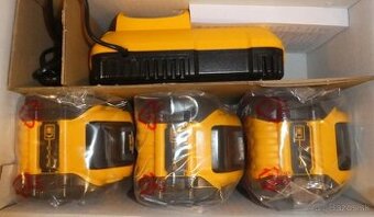 Akumulátory + nabíječka DEWALT DCB118X3