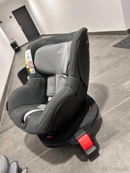 Autosedačka Britax Römer DUALFIX M i-SIZE – top stav, po 2 d