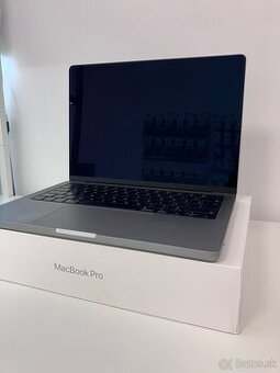 Apple Macbook Pro 14” - M2 Pro