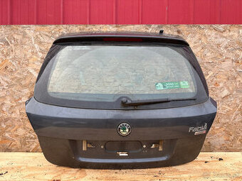 PRODÁM PÁTE DVEŘE, ZADNÍ VÍKO KUFRU ŠKODA FABIA II COMBI