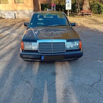 Mercedes-Benz w124 200E