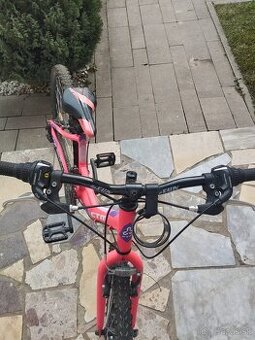 Dievčenský bicykel