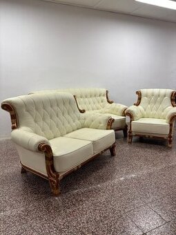 CHESTERFIELD ŠTÝL,HRUBOKOŽENÁ ,KOMB.S DREVOM