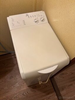 Zachovala pracka INDEZIT