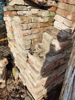 Predám staré očistené tehly