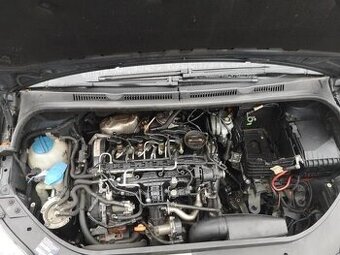 motor 1.6tdi 77kw cayc škoda seat audi vw