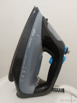 Braun TexStyle 9 2800W parná žehlička – ako nová, málo použí