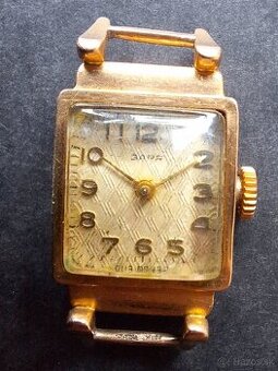 Staré náramkové hodiny