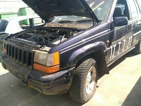 Jeep Grand Cherokee benzín radový 6 válec rok 1998 - 1