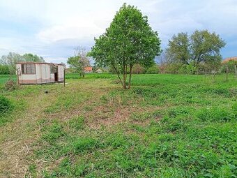 Veľký stavebný pozemok 3085 m2 na predaj