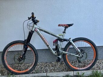 Bicykel UMF Freddy 1 Disc – celoodpružený freeride/dh