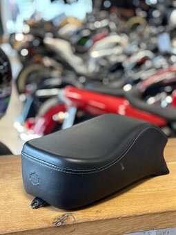 Zadná sedačka Harley DAVIDSON