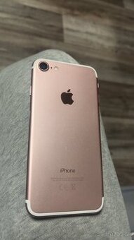 Predám iPhone 7 – 32 GB, Rose Gold