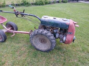 Malotraktor PF62