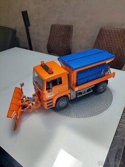 Cestárske auto zn. BRUDER 3785MAN TGS