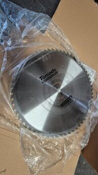 Pílový kotúč Tornado 550x3,5x30 mm