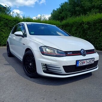 Volkswagen Golf 7 GTI 2.0 162kw