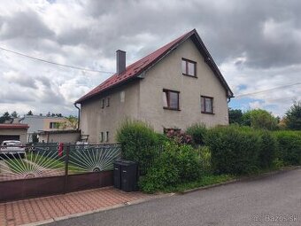 5izb byt v dome