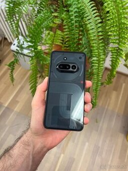 Nothing Phone 3a čierny