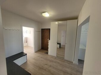 3i BYT ROZKVET PO REKONŠTRUKCII