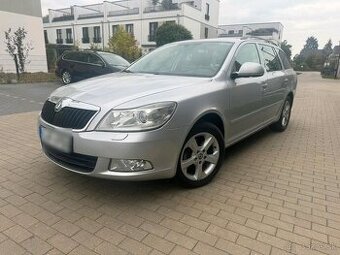Skoda Octavia 2 2.0 TDI DSG family r.v 2012 navi xenon