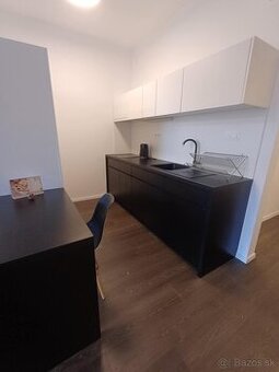 Ponúka na predaj 1-izb. apartmán, Žilinská ul., BA I
