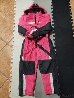 Zimny zatepleny  overal