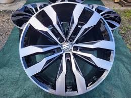 Kúpim disky Suzuka r21 Touareg III len originálnu sadu