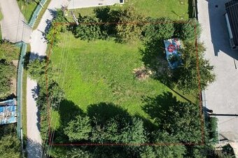 REZERVÁCIA Hotový stavebný pozemok, 758 m2 , 79.800 €