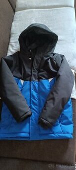 Chlapčenská zimná bunda Sinsay 152